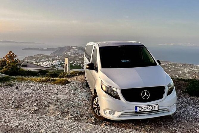 Santorini: Private Transfers To / From The Port Athinios - Flexible Booking and 24/7 Service for Any Arrival Time