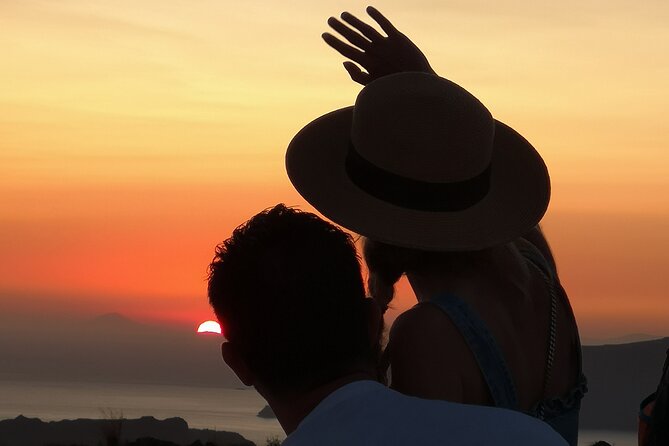 Santorini Private Wine Tour at Sunset with Tastings and Pictures - Guided Photography and Sunset Moments