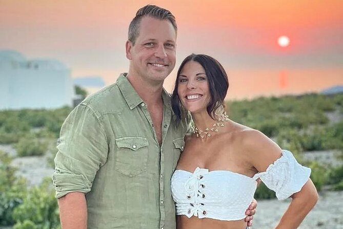 Santorini Private Wine Tour at Sunset with Tastings and Pictures - Review Highlights and Cons