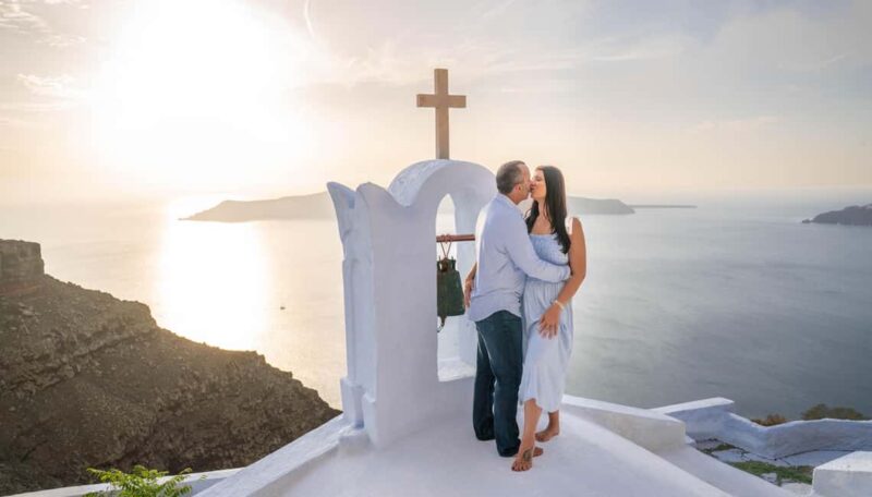 Santorini: Professional Photoshoot by ClickTale - The Experience of a Professional Photoshoot in Santorini