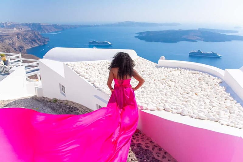Santorini: Professional Private Photo Shoot - Key Points
