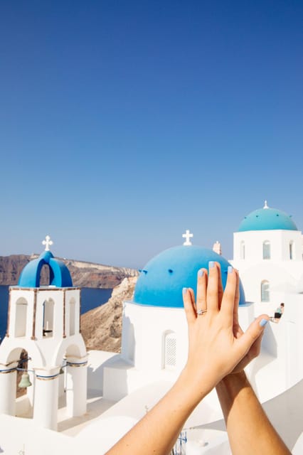 Santorini Proposal: A Luxury Photoshoot for Your Yes! Moment - Meeting Point and Tour Logistics
