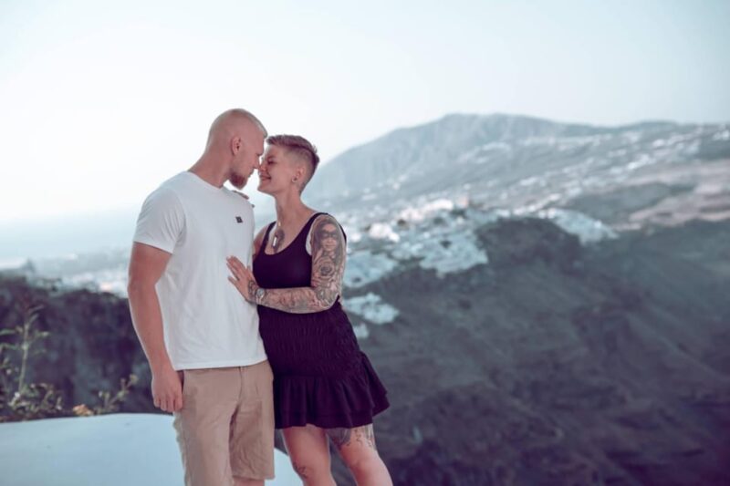 Santorini: Proposal Photoshoot l Private Entry to blue Dome - Comparing This Tour with Similar Experiences