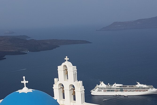 Santorini Round Tour - Beaches and Leisure: Red Beach and Black Beach