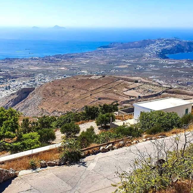 Santorini sightseeing -land tour (small group) - Megalochori: Traditional Village with Winding Alleys