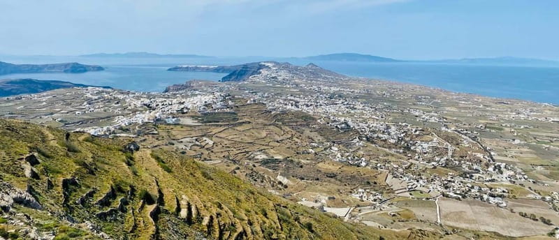 Santorini: Small Group Sightseeing Tour with a Local Guide - The Experience’s Strengths and Limitations