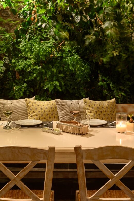 Santorini Small Group Wine Tour - 3 Wineries - Key Points