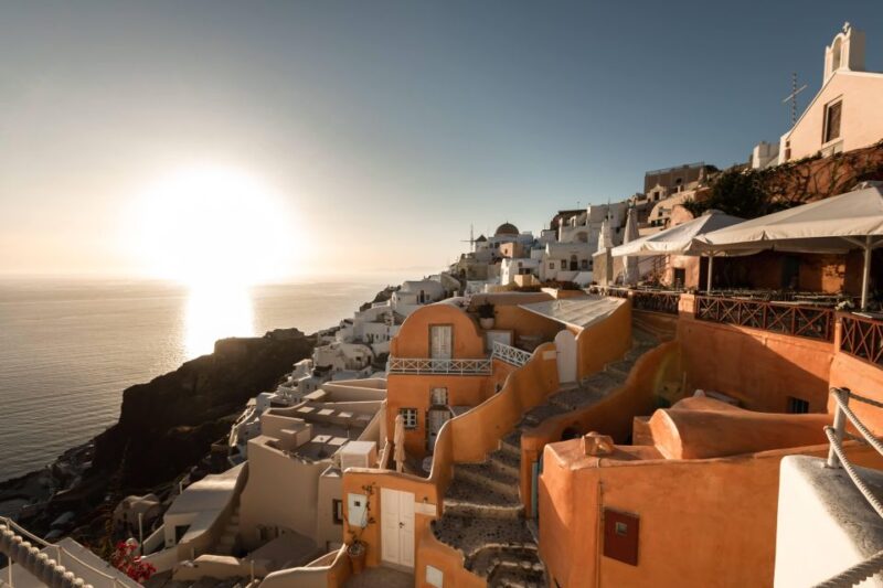 Santorini: Spend The Day With A Local - Authentic Greek Cuisine at a Family Restaurant