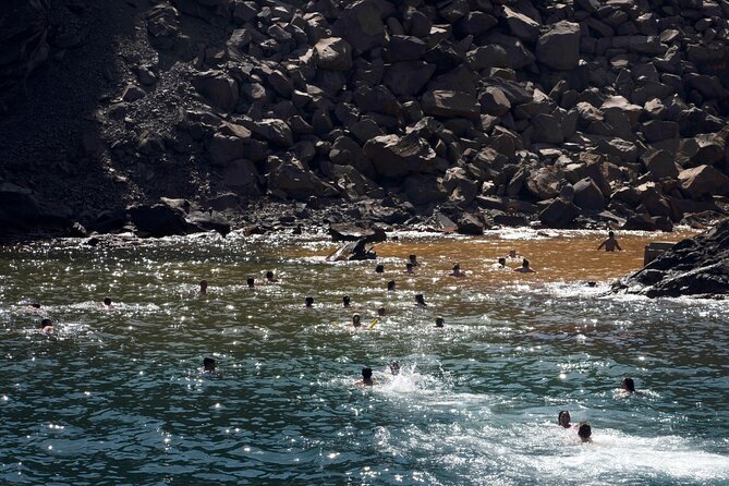 Santorini Sunset cruise - The Experience Led by Knowledgeable Guides