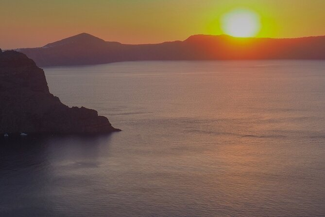 Santorini & Thirassia: Two-Day Island Experience - Why Choose This Tour for a Unique Santorini Experience