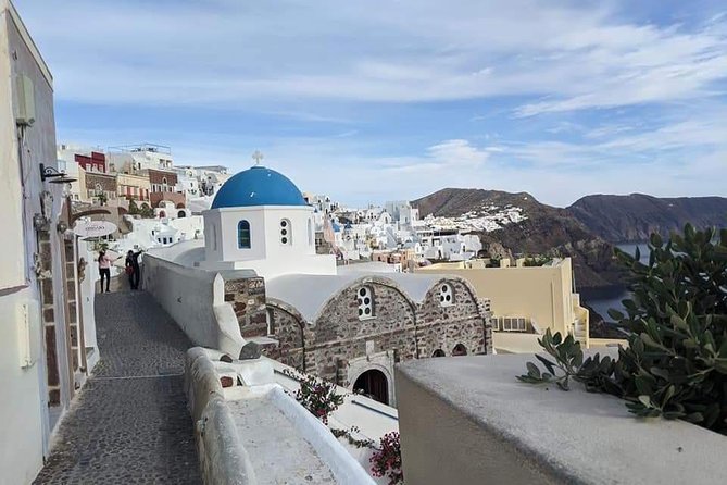 Santorini Unforgettable Experience Private Tour 6 - Hours - Discover Santorini’s Most Iconic Villages and Landmarks