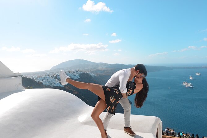 Santorini Vacation Photoshoot - The Experience Provider: Santorini Private Photo Session
