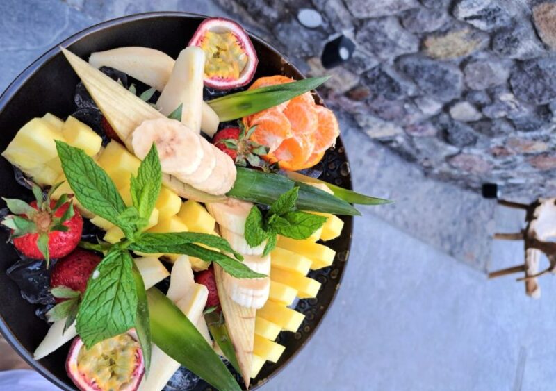 Santorini: Volcanic Hot-Tub Experience with Caldera Views - Considerations and Practical Tips