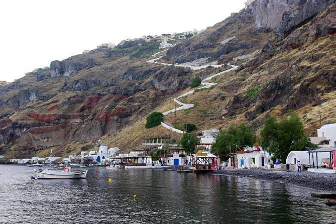 Santorini Volcanic Islands Cruise: Volcano,Hot Springs,Thirassia and Oia Sunset - Free Time on Thirassia Island