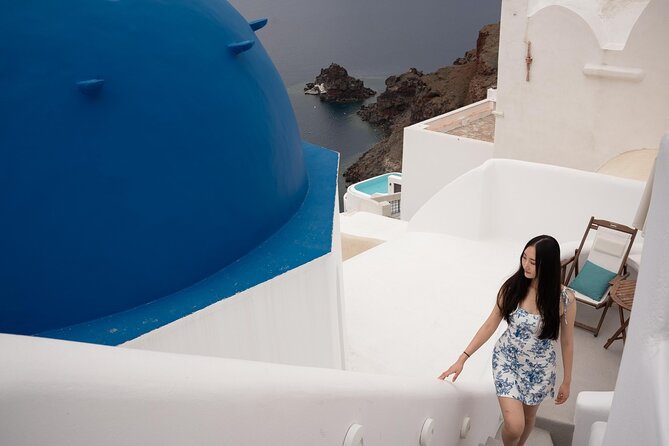Santorini Walking Photoshoot Experience in OIA - Is This Photoshoot Worth It for Your Trip?