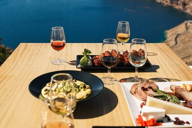 Santorini Waves of Passion - Discover the Ultimate Romantic Escape in Santorini