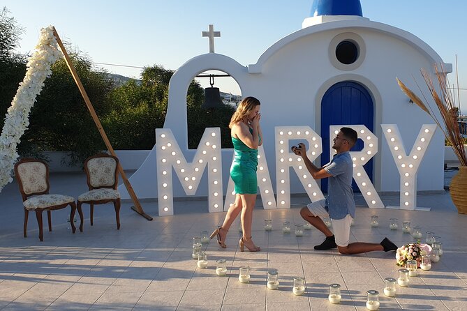 Santorini wedding propose - Capture Every Moment with a Professional Photo Session