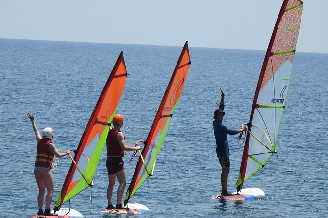 Santorini Windsurfing lessons - Key Points