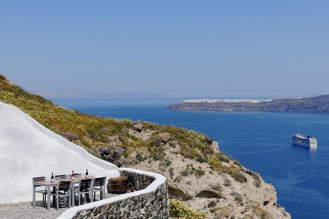 Santorini Wine Tasting and Sunset Getaway Small Group Tour - Key Points