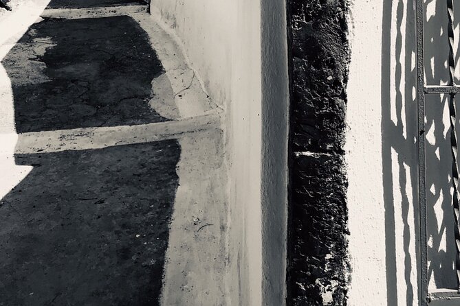 Santorini wine tasting and Traditional Cave Settlement Tour - The Value of an Exclusive Experience