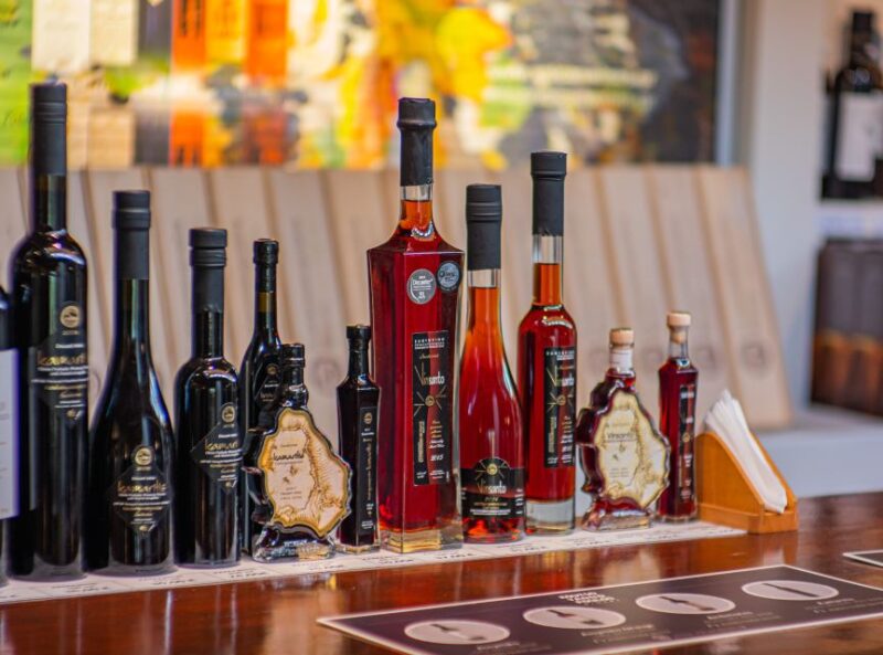 Santorini: Wine Tour with Sunset in Oia - Key Points