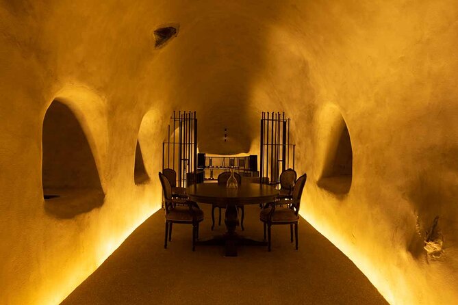 Santorini_Pure Wines Tradition Tour - Logistics: Easy Access and Small Group Dynamics