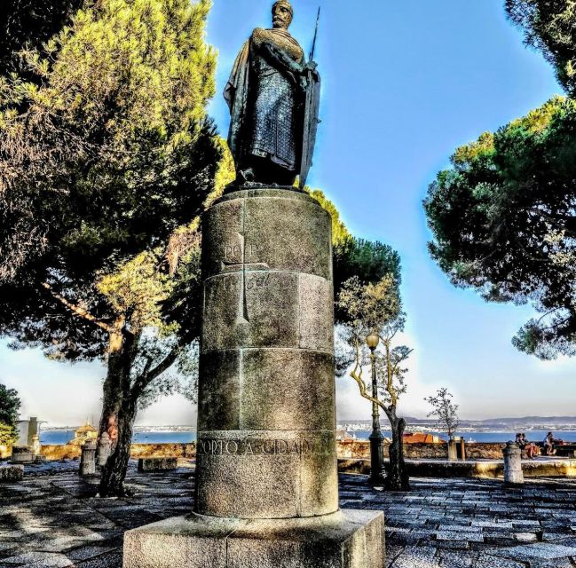 São Jorge Castle Skip-the-line Entry Ticket - Limitations and Considerations