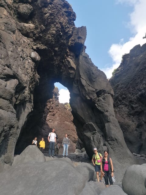 São Jorge Island Tour with Snorkeling and Hike Add-Ons - Guided Tour of São Jorge’s Top Sights