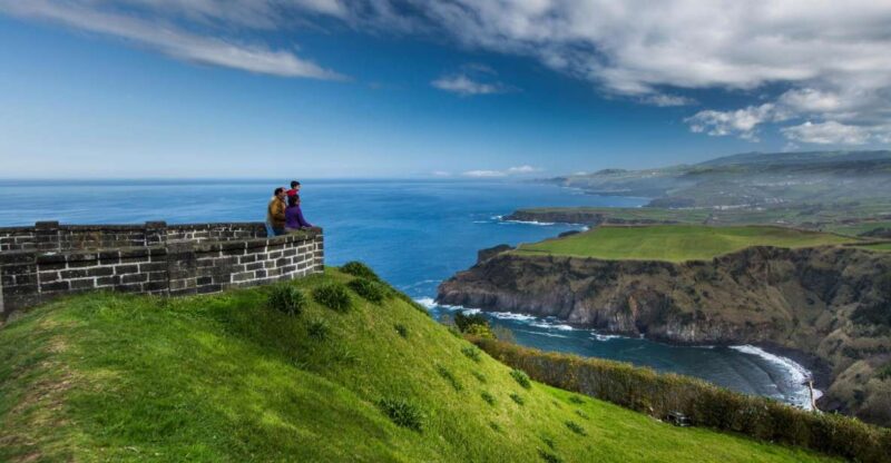São Miguel East: Full-Day Van Tour with Lunch - The Thermal Waters and Geothermal Fields of Furnas