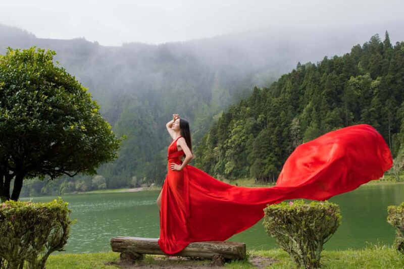 São Miguel: Flying Dress Party, Photoshoot, & Welcome Drink - Group Size and Booking Flexibility