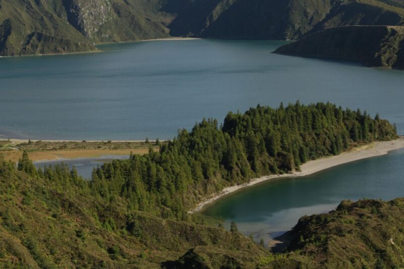 São Miguel: Fogo Lake Hike with Caldeira Velha Hot Springs - Key Points