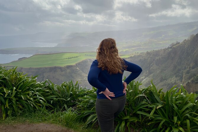 São Miguel Private Jeep Adventure - Personalized Island Tour - Logistics: Meeting Point, Transport, and Group Size