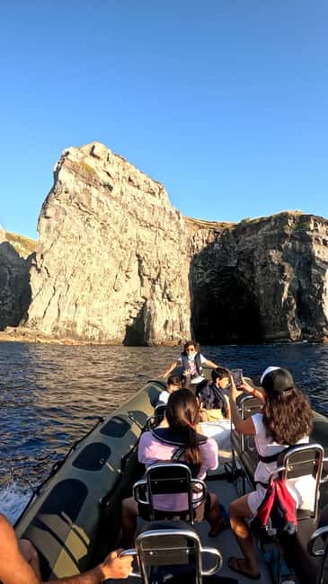 São Miguel: Sunset Boat Tour Golden Light, Cliffs & Caves - Logistics, Timing, and Accessibility