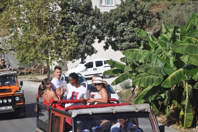 Sapadere Jeep Safari: Taurus Mountains, Waterfall & Cave - Çamlbel Canyon: Swimming and Water Fights