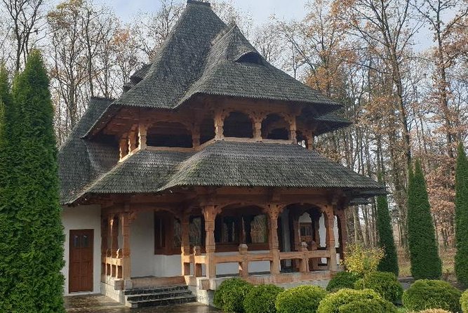 Sapanta & Merry Cemetery walking tour - Explore the Vibrant Colors of Sapanta’s Merry Cemetery for $42.79