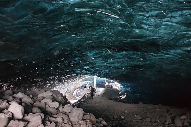 Sapphire Ice Cave Tour from Jökulsárlón - Extra Small Group - The Logistics: Transport, Timing, and Group Size