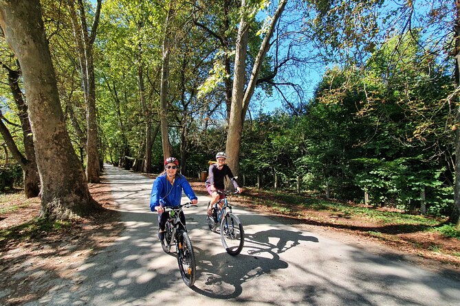 Sarajevo City SIghtseeing / War Bike Tour - Visiting Sarajevo’s Moorish Revival City Hall and Inat Kua