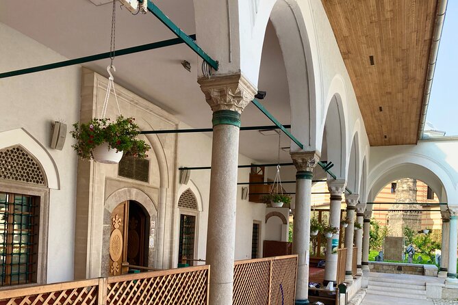 Sarajevo: Islamic Traditions and Daily Life Tour - Exploring Ottoman-era Streets and Markets