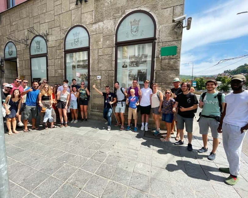 Sarajevo: Old Town Walking Tour with Local Guide - Exploring Bascarsija Square and the Sebilj Fountain