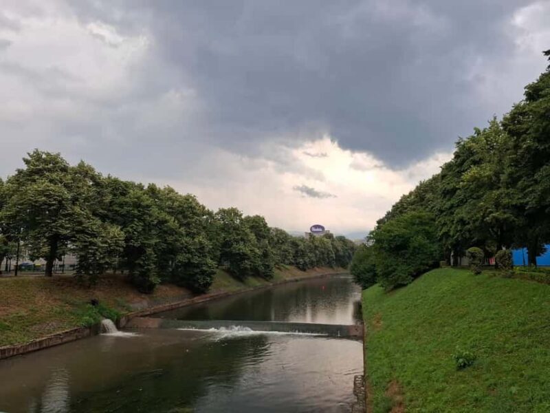 Sarajevo: Romantic Walking Tour with Souvenir Making - Strolling Along Wilsons Promenade: Sarajevo’s Beloved Green Escape