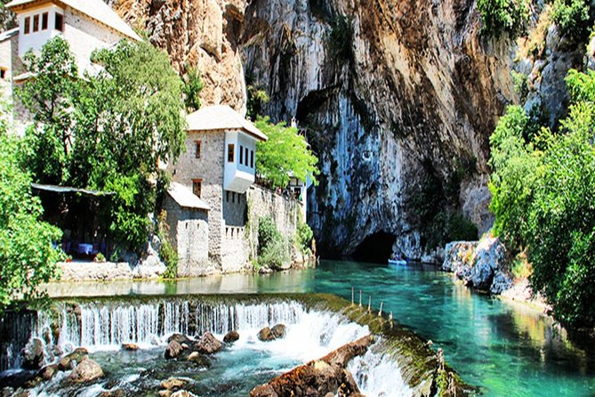 Sarajevo to/from Dubrovnik Transfer Tour via Mostar & Herzegovina - Walking Tour of Mostar’s Old Town and Historic Bridge