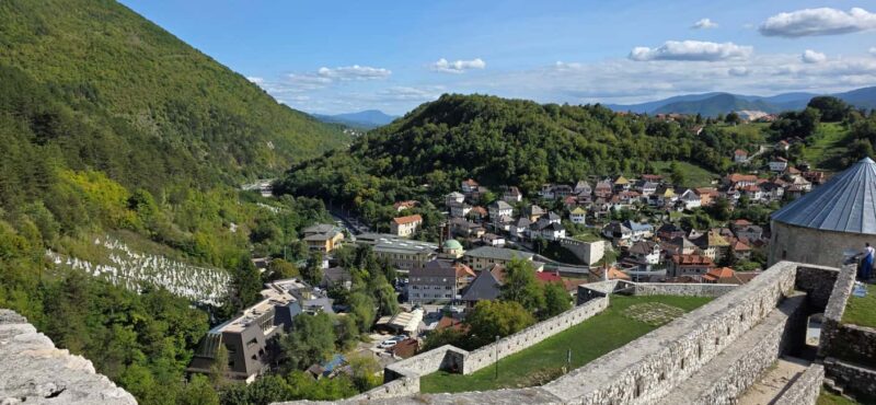 Sarajevo: Travnik and Jajce Tour with Fortress Entry - Exploring Watermills Mlincici and the Pliva Lakes