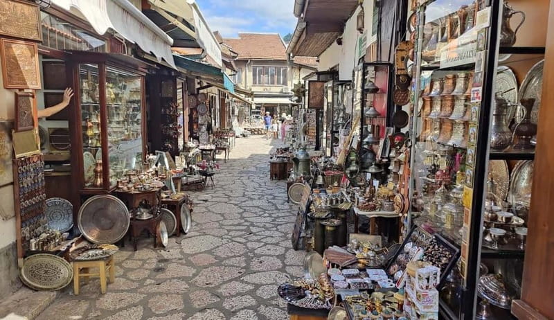 Sarajevo: Vrelo Bosne and Baarija Tour with Lunch - Key Points