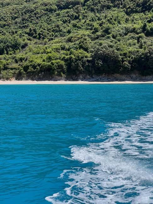Saranda Boat Tour: Krorez, Kakome, Gremina, Caves & Soldier - Exploring Kakome and Its Rugged Beauty