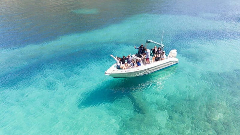 Saranda: Boat tour to 7 destinations including free umbrella - Exploring Secret Beach and Turtle Cave on the Return