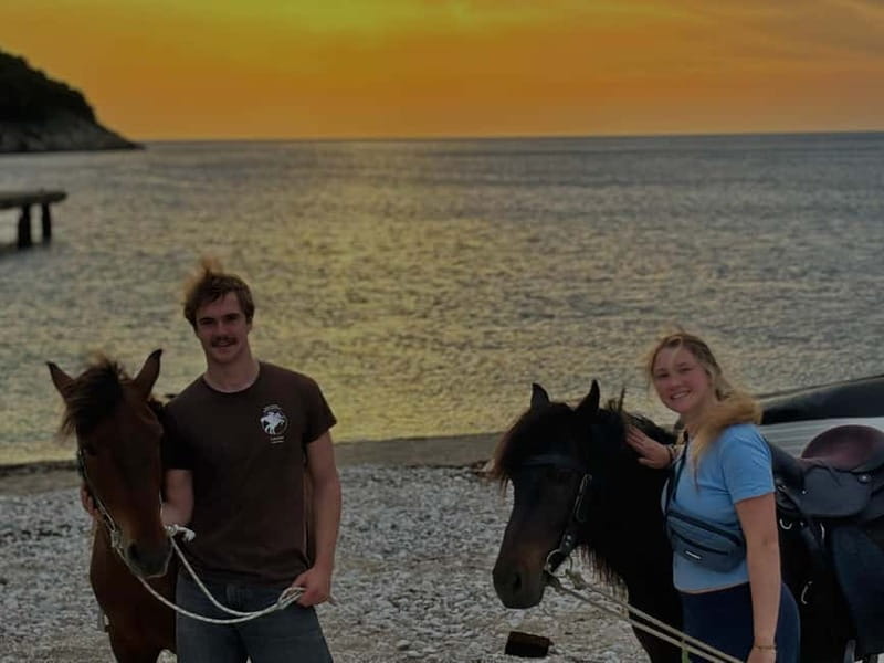 Saranda: Horseback Riding Tour - What to Bring for the Ride
