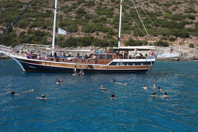Saranda Prince Ennio-Daily Yacht Tour - Saranda Prince Ennio Daily Yacht Tour: Is It Right for You?