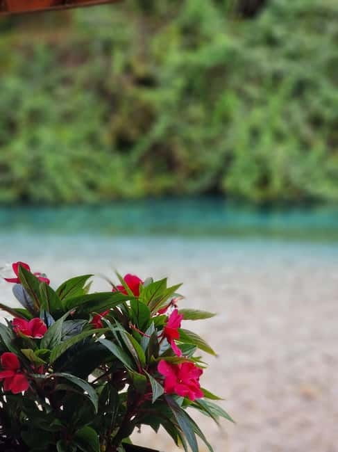 Sarande: Blue Eye Kayak and walking tour & Lekursi Castle - Kayaking Adventure at Blue Eye Lake