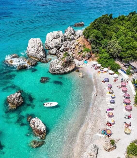 Sarandë: Ionian Coast Hidden Beaches and Caves Boat Tour - Gjiri i Kakomes and Its Hidden Charm