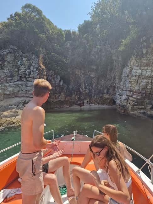 Sarande : Private boat tour to Krorëza beach & local tasting - What’s Included and What to Bring